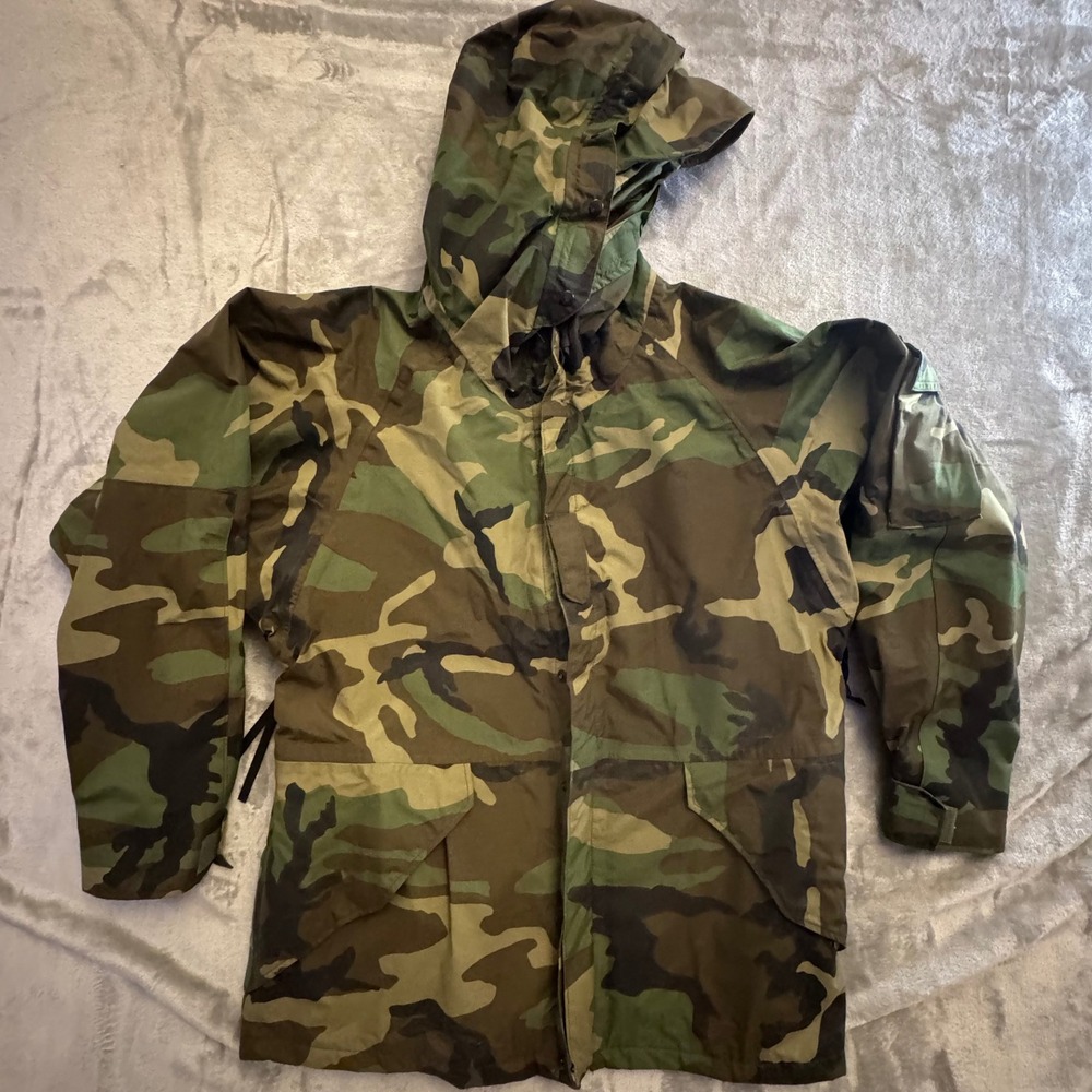 US Military ECWCS Gen 1 Woodland Camo Parka Jacket Large Regular Cold Weather